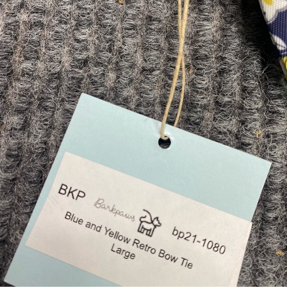 Barkpaws Blue and Yellow Retro Harness and Bow Tie for Dog Size XS - Picture 6 of 11